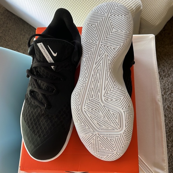 Nike Zoom Hyperspeed Court Volleyball Shoes, Black SIZE 8 - Picture 3 of 6